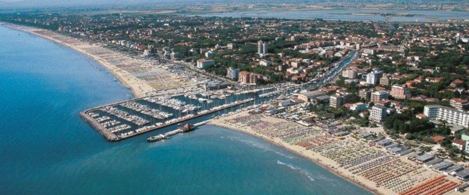 Hotel Losanna Cervia Esterno foto